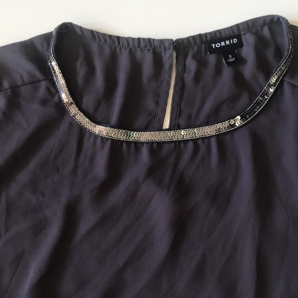 TORRID- Gray sequin blouse-3 - Picture 2 of 7